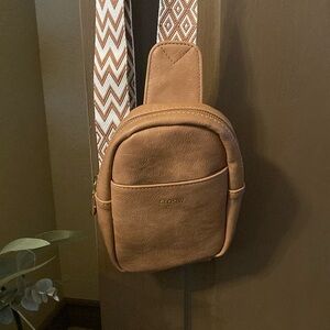 GLOSIW Sling Bag with Guitar Strap NWOT